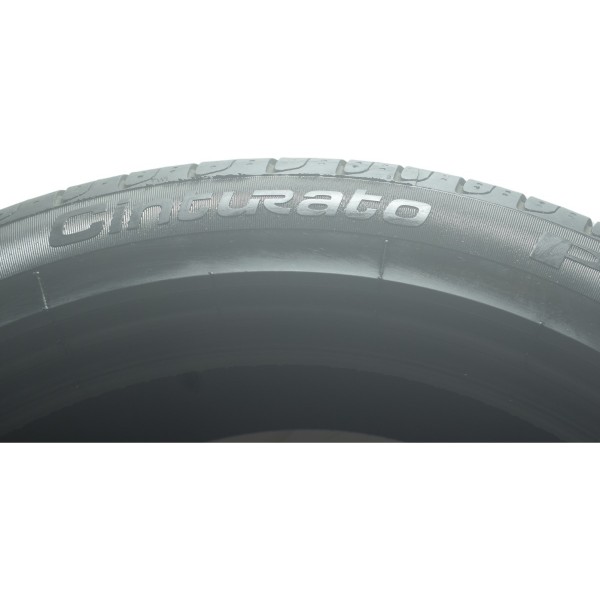 Pneu Pirelli 205/50-17