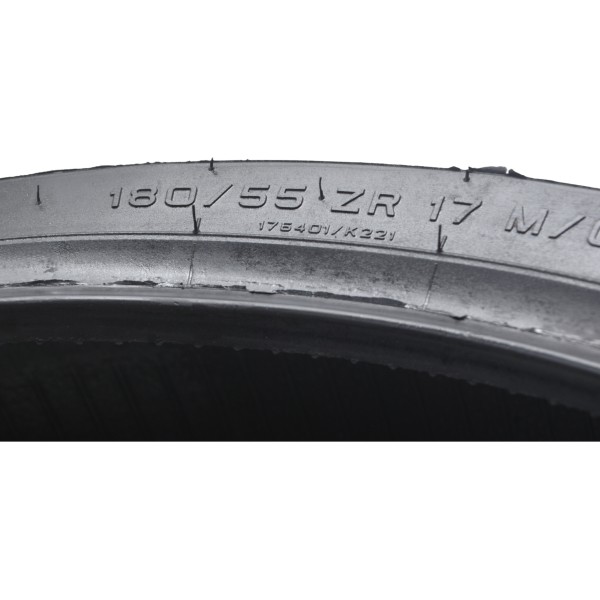 Pneu Pirelli Diablo 180/55-17 C/ Detalhes