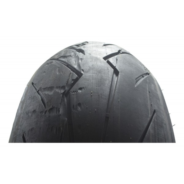 Pneu Pirelli Diablo Rosso Ill 240/45-17 C/ Detalhes